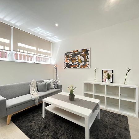 Apartament Acogedor Infanta Mercedes Madryt Zewnętrze zdjęcie
