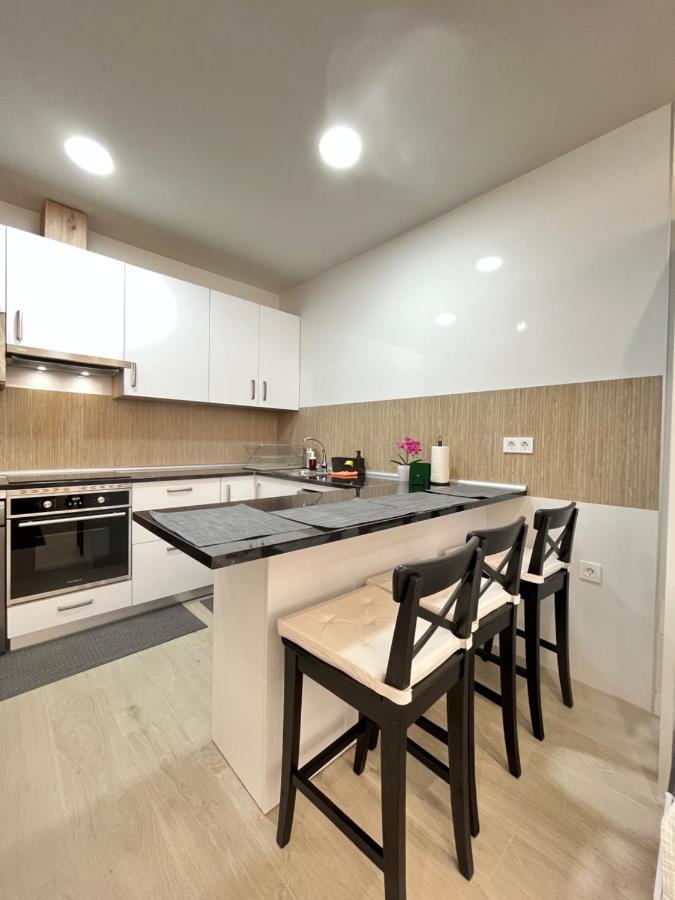 Apartament Acogedor Infanta Mercedes Madryt Zewnętrze zdjęcie