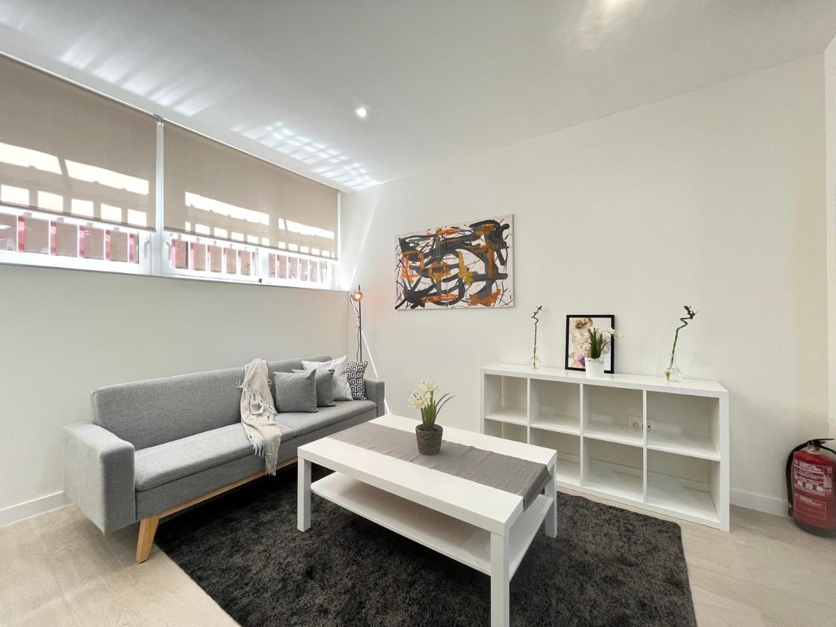 Apartament Acogedor Infanta Mercedes Madryt Zewnętrze zdjęcie